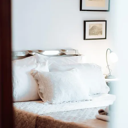 Olive Roots Apartamento Pelei