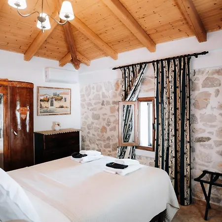 Olive Roots Apartamento Pelei