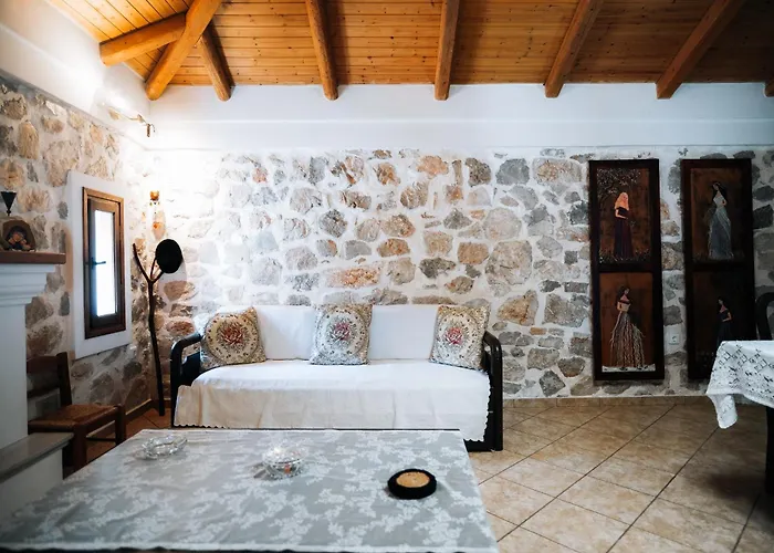 Apartament Olive Roots Pelei